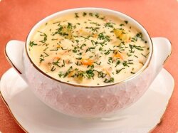 Суп из плавленных сырков и копченого окорочка