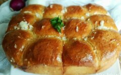 Чесночные пампушки к борщу на воде