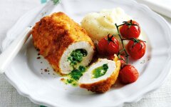 Котлеты по-киевски с укропом и петрушкой