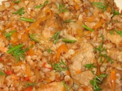 Гречневая каша со свининой по-купечески