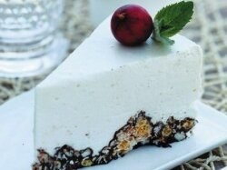 Воздушный торт из мюсли творожным кремом