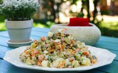 Салат Оливье «Привет из СССР»
