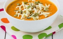 Сливочный крем-суп из запеченной тыквы с чесноком