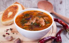 Рыбный суп из кеты с картофелем