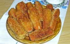 Крабовые палочки с шампиньонами в панировке