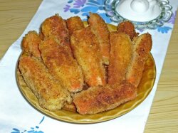 Крабовые палочки с шампиньонами в панировке