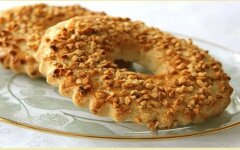 Ванильные песочные кольца с орехами