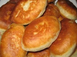 Быстрые пирожки с мясным фаршем и картофелем