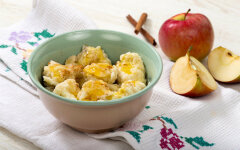 Яблочные галушки с мукой