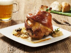 Рулька в темном пиве по-чешски в духовке