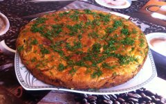 Шарлотка с капустой и фаршем в духовке