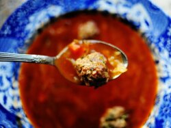 Суп с фрикадельками