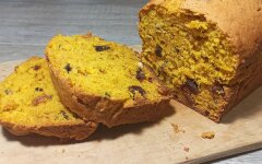 Сладкий тыквенный кекс-хлеб с орехами и сухофруктами