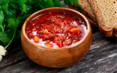 Постный борщ с лимонным соком