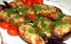 Фаршированные баклажаны с мясом и шампиньонами