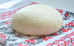 Тесто из муки и воды для пирога