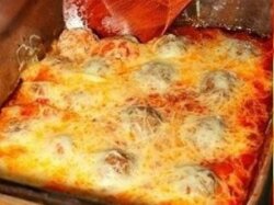 Тефтели с сыром в томатно-чесночном соусе