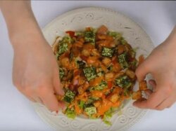 Салат «Адам и Ева» с сухариками