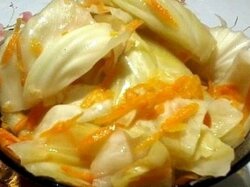 Домашняя квашеная капуста в горячем рассоле