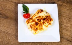 Картофель с курицей слоями в мультиварке