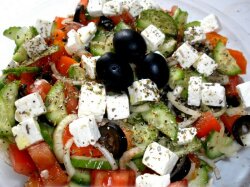 Домашний греческий салат с сыром фета