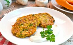 Тыквенные драники с картофелем и грибами