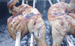 Курица в маринаде по-тайски на углях