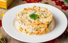 Салат из свиного сердца с морковью по-корейски и сыром