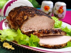 Запеченная свинина в горчичном маринаде в фольге