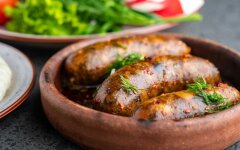 Домашние купаты в маринаде