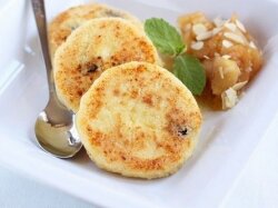 Нежные сырники в манке