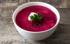 Свекольник с говядиной и болгарским перцем