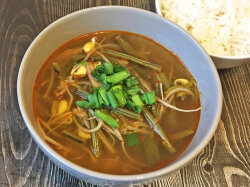 Корейский острый суп с говядиной Юккедян (Юккеджан)