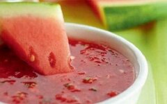 Джем из красной смородины и арбуза с крахмалом