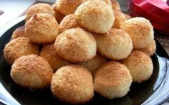 Кокосовые шарики без муки в духовке