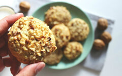 Медовое печенье с грецким орехом