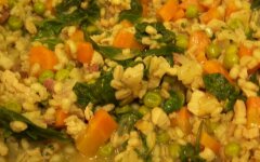 Вегетарианский плов с тыквой, помидорами и перцем