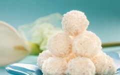 Низкокалорийные творожные «Рафаэлло» с миндалем