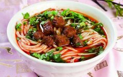 Лагман с говядиной и домашней лапшой