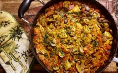 Паэлья с грибами и сыром тофу