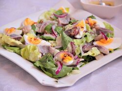 Салат «Отпад» из сельди