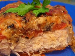 Острая свинина с шампиньонами и сыром