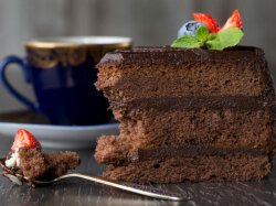 Торт «Прага с кремом» от бабушки Эммы