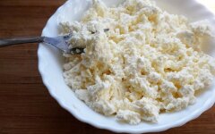 Домашний творог из молока с кефиром