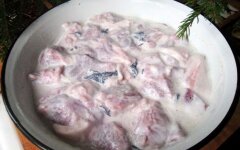 Кефирный маринад с тимьяном для шашлыка