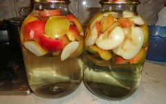 Яблочный компот с ванилином на зиму