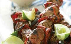 Шашлык из свинины с ананасом в гриле