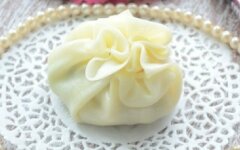 Фруктовый салат в мешочке Моцареллы