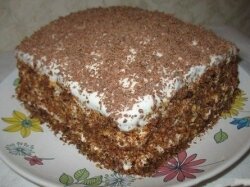 Торт со сгущенным молоком и сметанным кремом