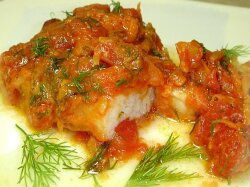 Рыбное филе под морковью с луком